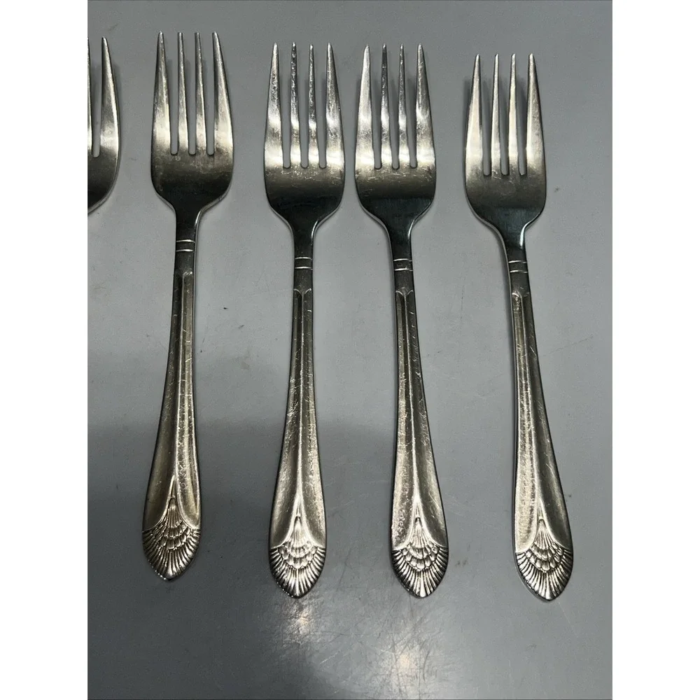 Oneida New York Glossy 18/10 Stainless/Silver Flatware 7